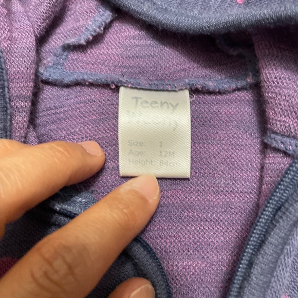 3/$20 100% wool hooded cardigan - Picture 6 of 8